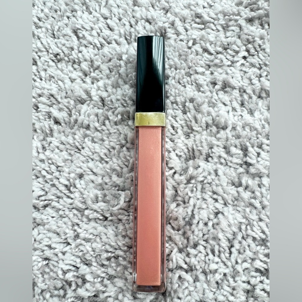RARE Chanel Rouge Coco Gloss Lip Gloss 744 Subtil DISCONTINUED